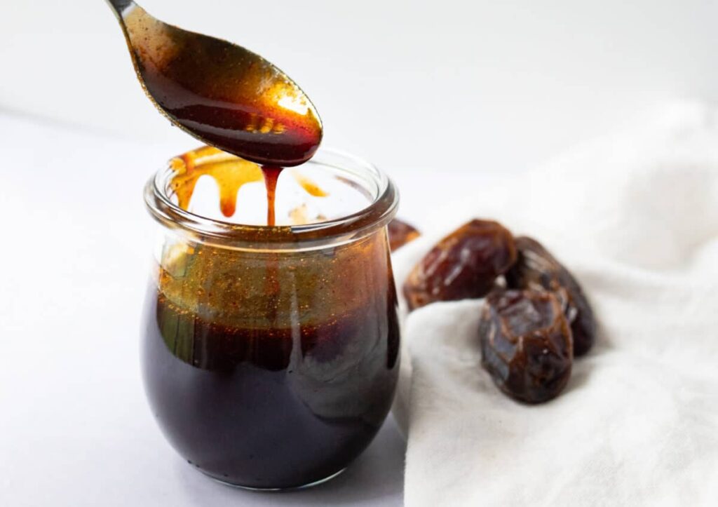 2 tablespoons date syrup